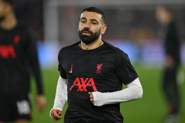 更突顯了一 更突顯了一