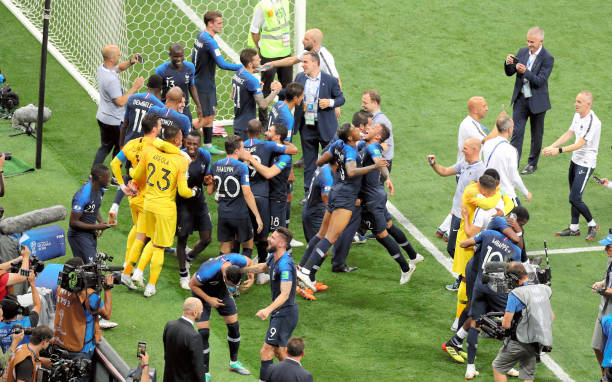 阿里纳斯的 阿里纳斯的