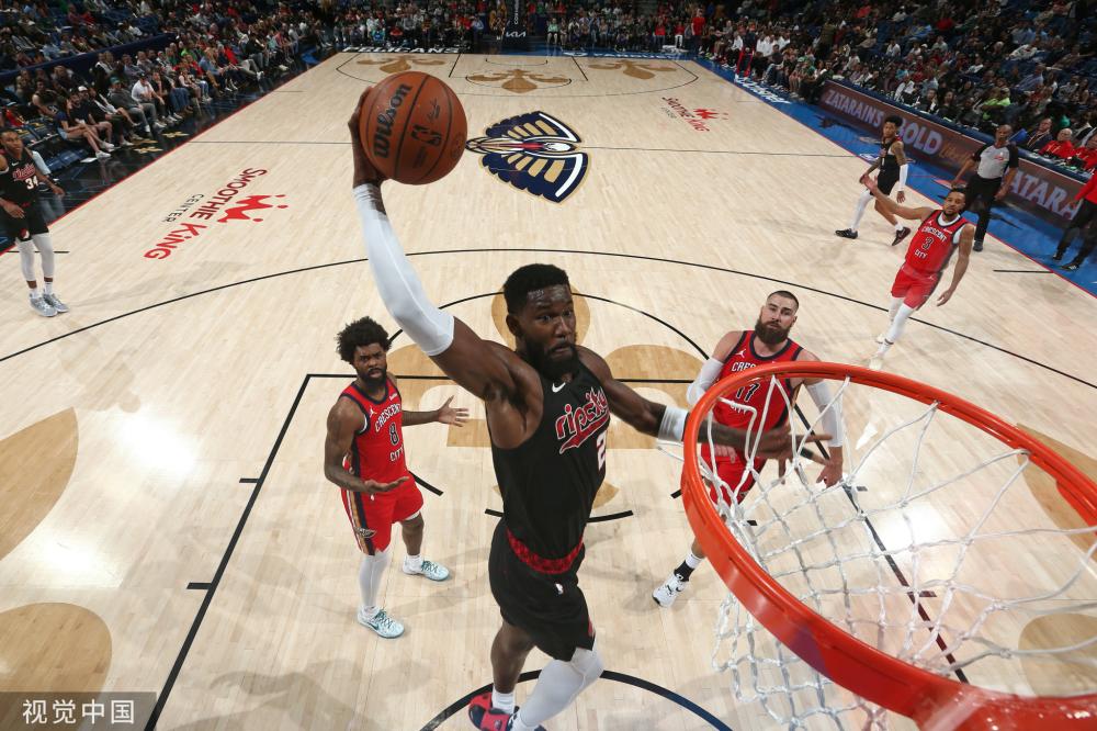 使得听障人 使得听障人